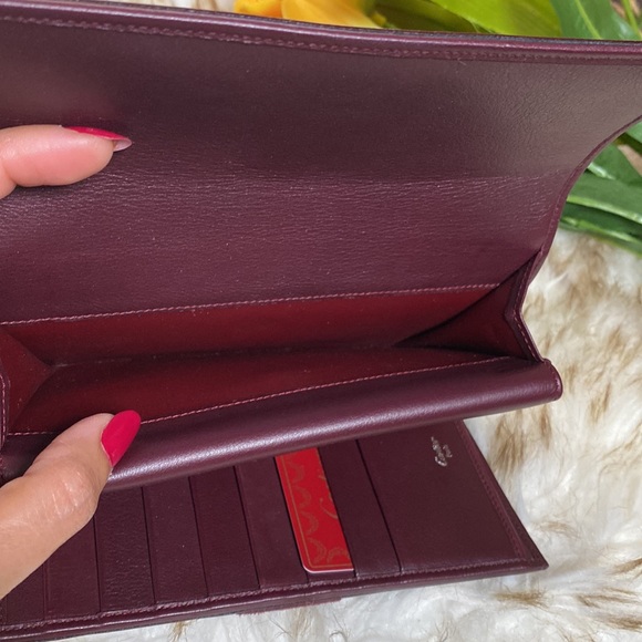 Cartier Trifold Wallet in Patent Leather with unbranded multicolor chain - Picture 5 of 13
